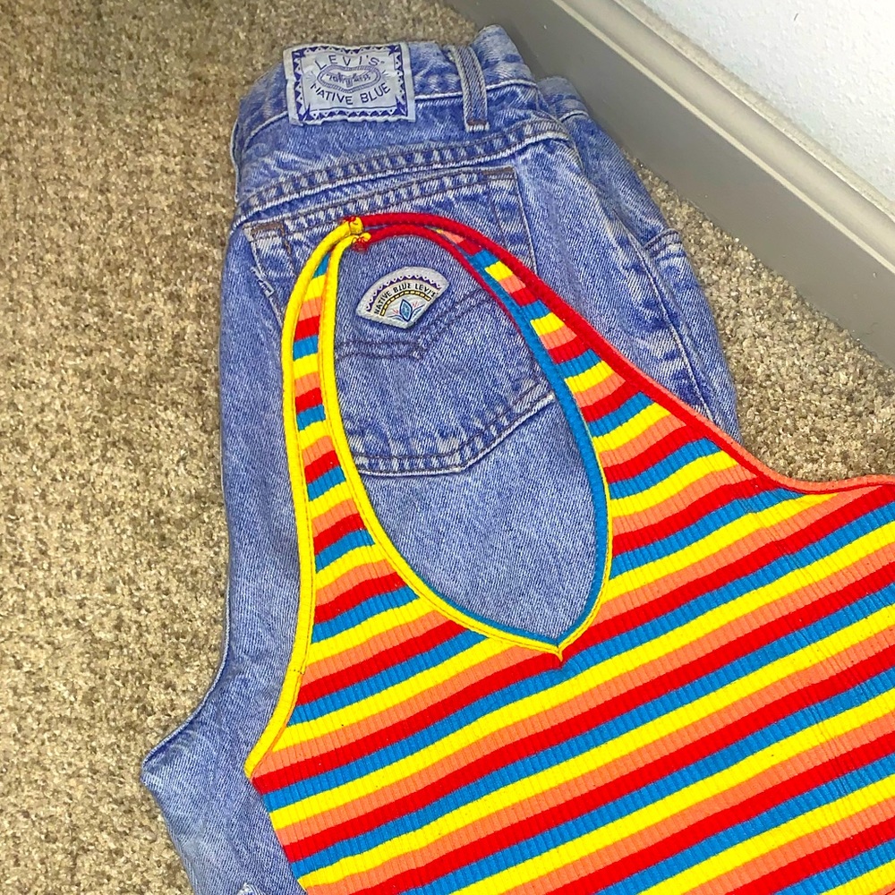 LEVI Jeans